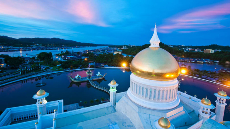 Ngôi làng nổi giữa thủ đô hoa lệ của Brunei