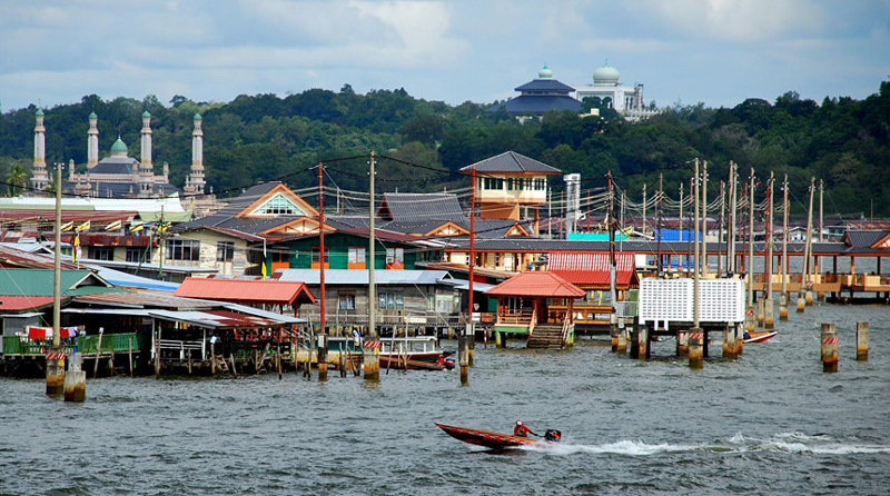 Ngôi làng nổi giữa thủ đô hoa lệ của Brunei