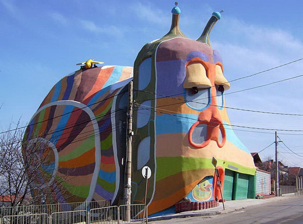  Độc đ&aacute;o những ng&ocirc;i nh&agrave; kiến tr&uacute;c kỳ lạ