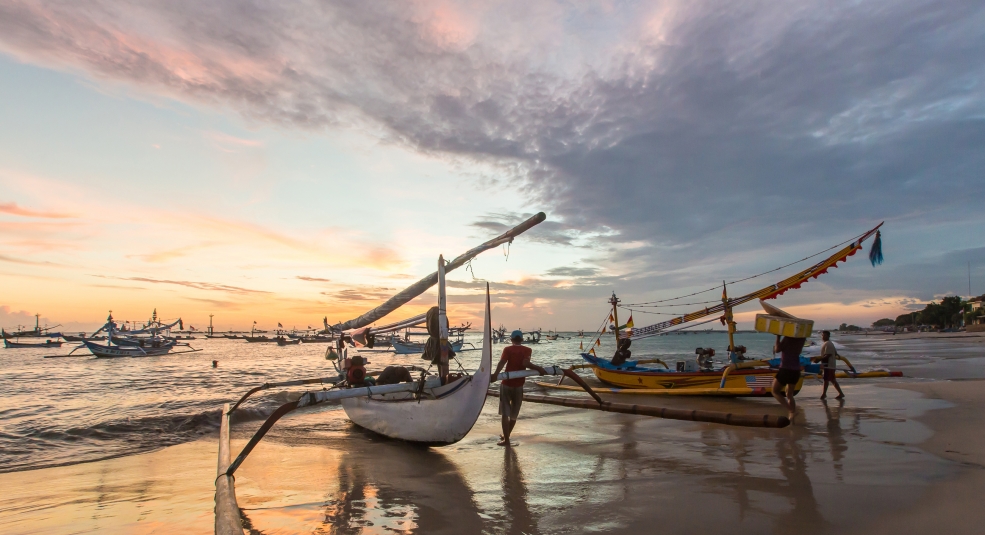 Đến đây, bạn sẽ khó rời đi bởi sự nồng hậu, nhiệt tình của họ