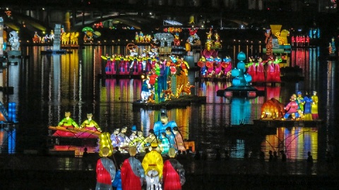 Lễ hội đèn lồng Jinju 