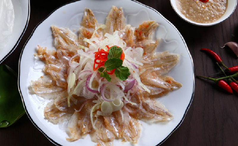 7 con đường ẩm thực nổi tiếng ở thành phố biển Nha Trang