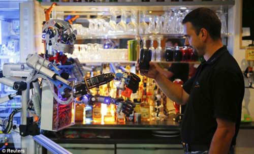 Quán bar Robots Bar & Lounge ở Đức