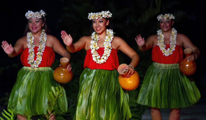 Nhảy điệu Polynesian thấu tình người Hawaii