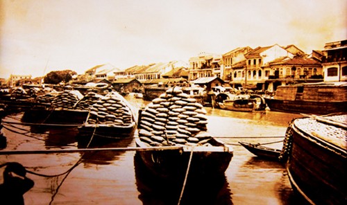 Phố xưa S&agrave;i G&ograve;n trong mắt người nước ngo&agrave;i