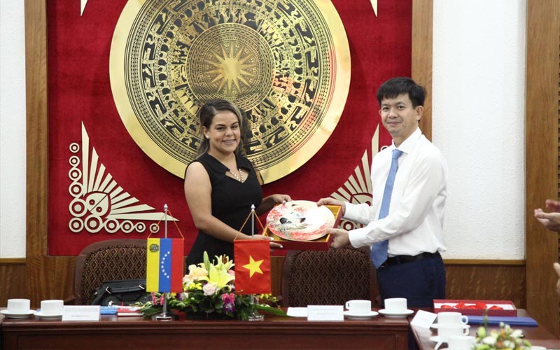 Tăng cường hợp tác VHTTDL giữa Việt Nam - Venezuela