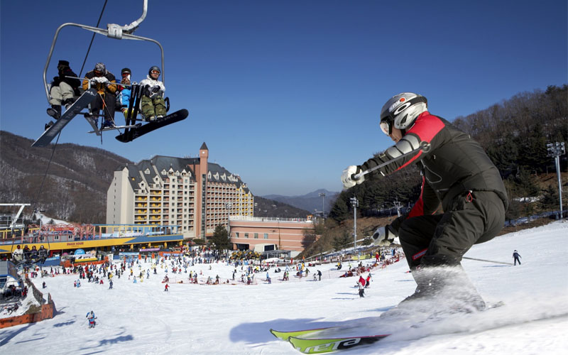 Trải nghiệm trượt tuyết Hàn Quốc vào mùa đông