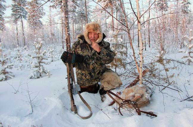 Đi t&igrave;m sự sống giữa v&ugrave;ng đất băng gi&aacute; Siberia