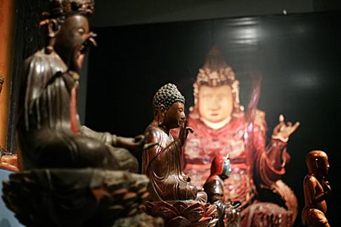 Những bức tượng Phật qu&yacute; gi&aacute; nhất tại Việt Nam