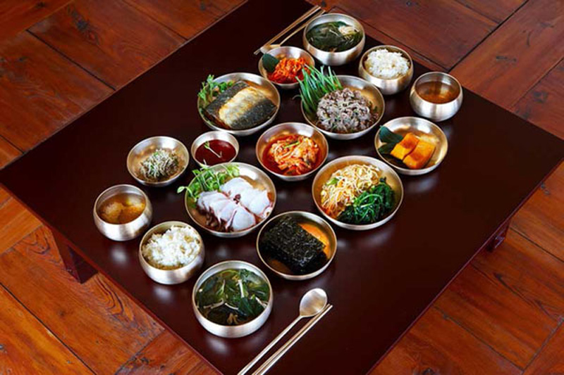 Tìm hiểu nét văn hóa ẩm thực độc đáo của người Hàn