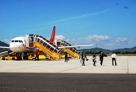 Máy bay của Vietjet Air tại sân bay Liên Khương