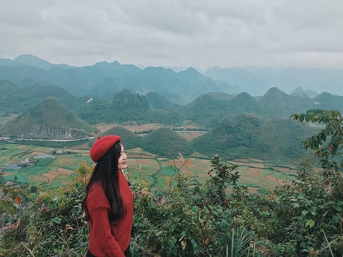 Núi đôi trong tour du lịch Hà Giang