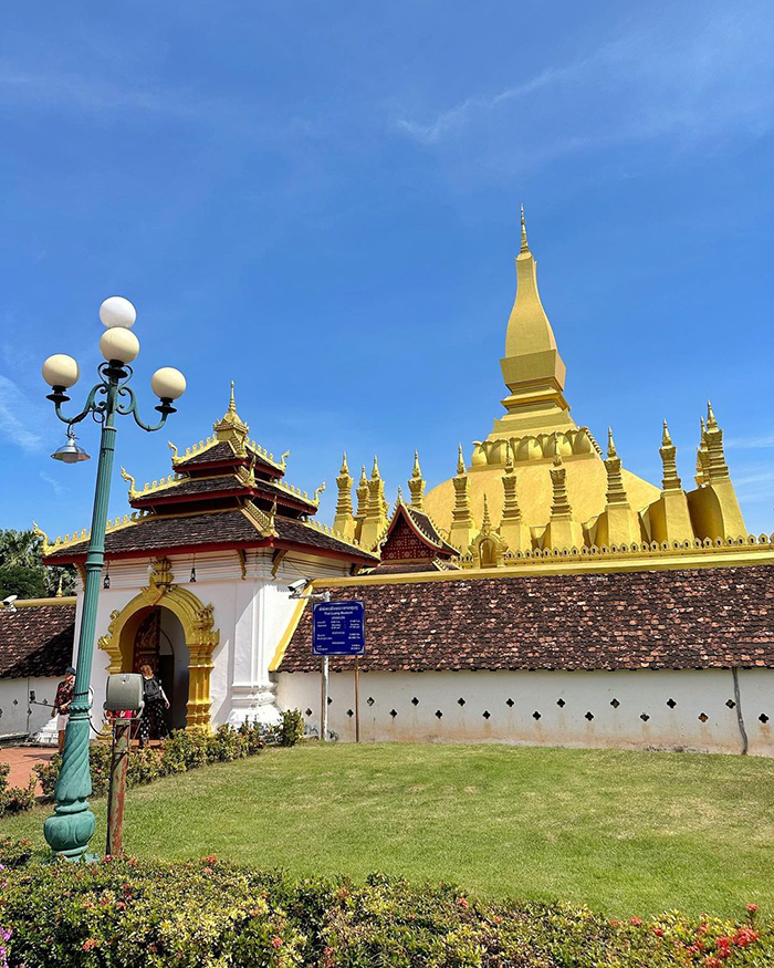 Pha That Luang tại du lịch Lào