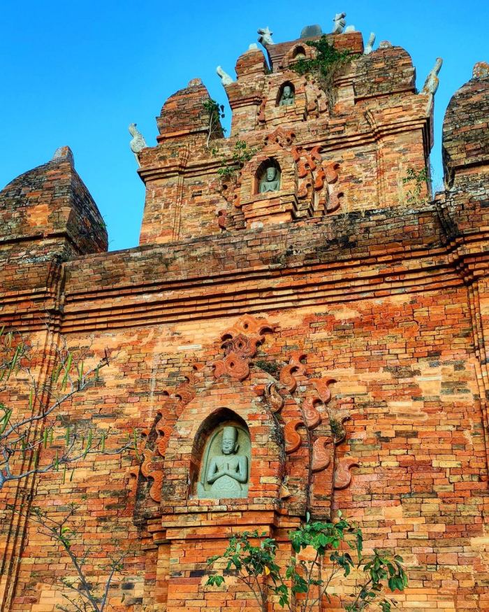  Đền tháp Po Rome Ninh Thuận