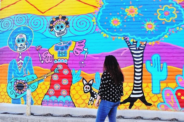 Lạc lối và check-in cùng những bức tranh tường là một trong những trải nghiệm thú vị ở Oaxaca