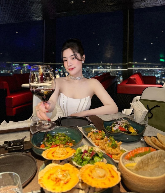 nhà hàng Âu view đẹp ở TP HCM là gợi ý tuyệt vời cho buổi hẹn hò lãng mạn