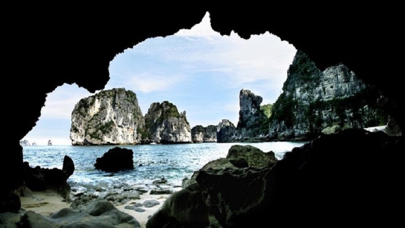 Làng chài Ba Hang - Hạ Long: Non nước hữu tình Làng chài Ba Hang - Hạ Long: Non nước hữu tình