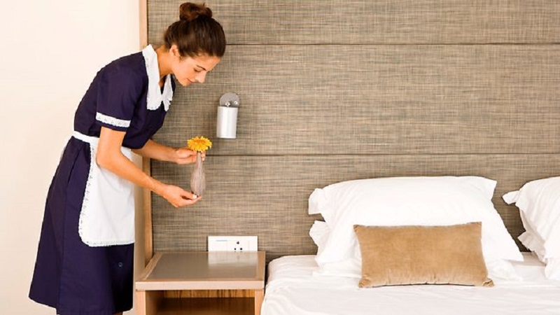 Tất cả nhân viên của khách sạn đều cần tuân thủ quy định nghiệp vụ và một số nguyên tắc phong thủy 
