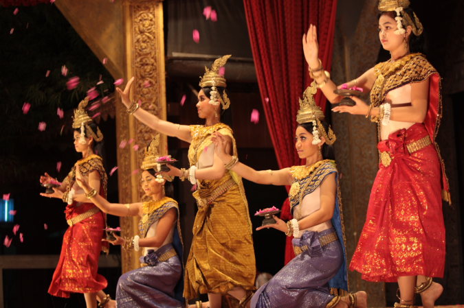 dieu mua apsara