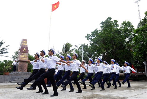 Lạc vào " vương quốc đu đủ"  trên biển