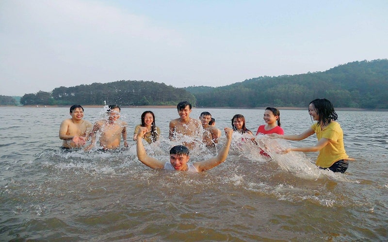 Kinh nghiệm không thể thiếu khi đi du lịch Hồ Khuôn Thần – Bắc Giang
