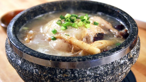 Samgyetang