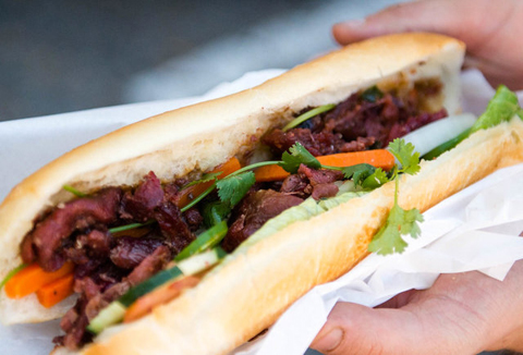  Bánh mì kẹp Việt Nam