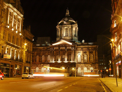 Th&agrave;nh phố Liverpool
