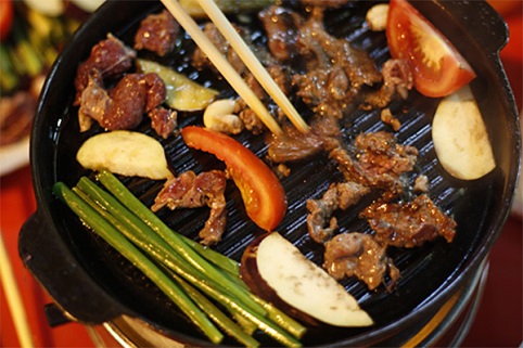 Biến tấu đồ nướng H&agrave; Nội