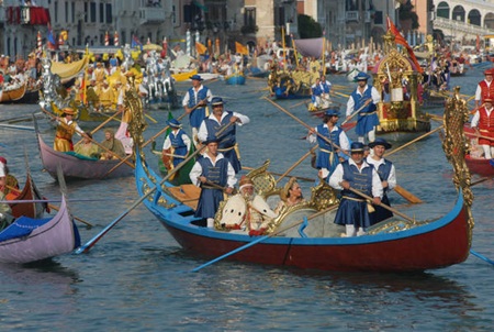 Lễ hội đua thuyền quý tộc ở Ý