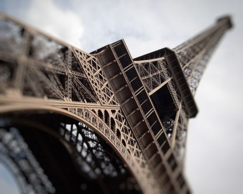 Tháp Eiffel4