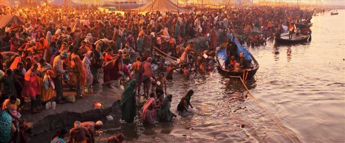 lễ hội mùa xuân Ấn Độ Kumbh Mela