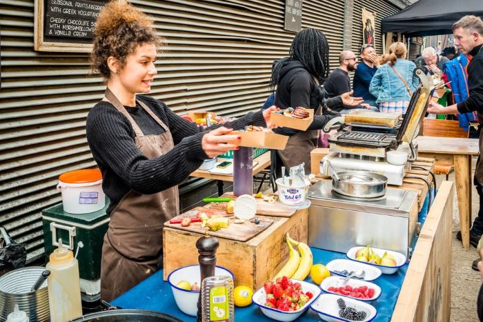 Chợ đường phố Maltby và thưởng thức ẩm thực khi du lịch Southwark ở London