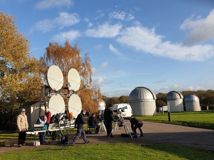Đài thiên văn quan sát tại thị trấn nhỏ Hertford
