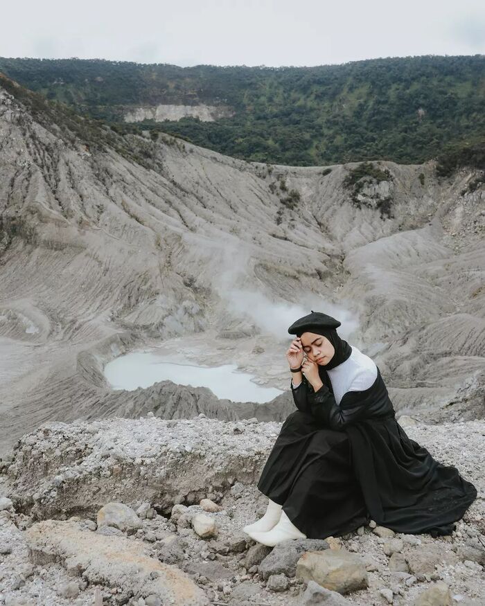 Tận hưởng không gian Tangkuban Perahu khi du lịch Bandung