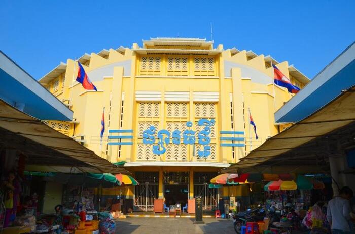 khám phá chợ trung tâm Phsar Thmei khi du lịch Phnom Penh 2 ngày 1 đêm