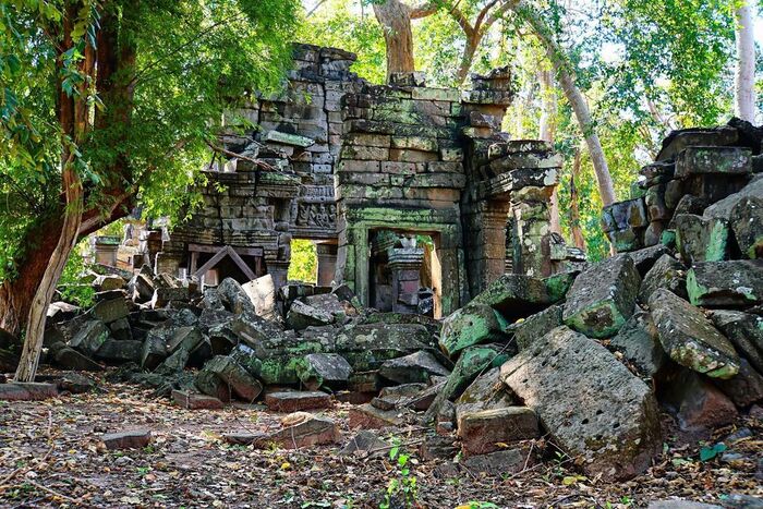Đền Banteay Chhmar bị hư hại nặng do chiến tranh
