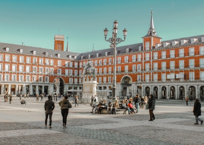 Du lịch Tây Ban Nha: Khám phá nền văn hóa đa dạng và phong cảnh hấp dẫn