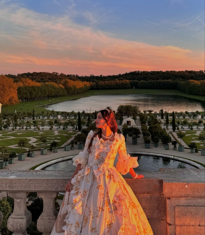 Lâu đài Versailles là một trong những điểm tham quan nổi tiếng nhất tại cung điện Versailles Pháp