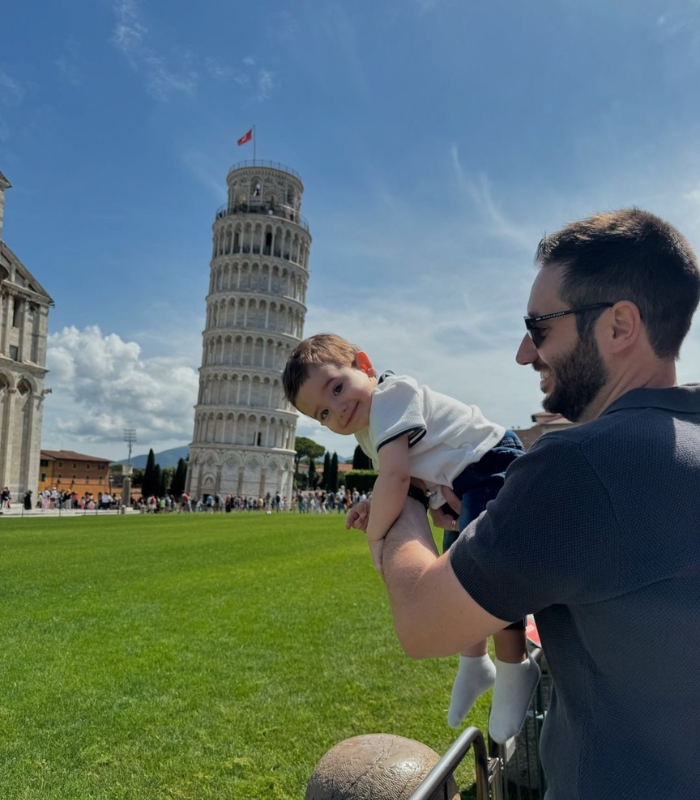 Tháp nghiêng Pisa, biểu tượng độc đáo của nước Ý, chào đón du khách quanh năm