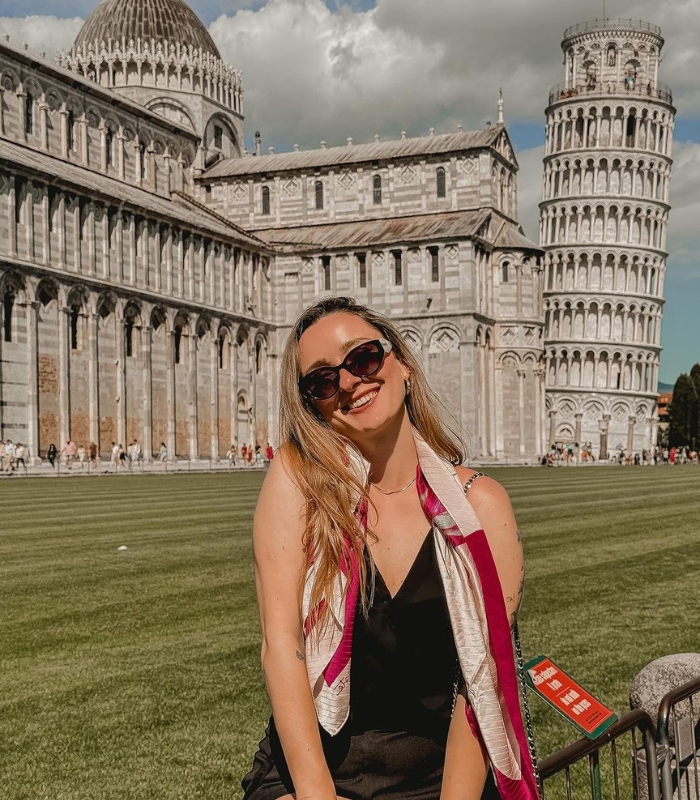 Tháp nghiêng Pisa, với vẻ đẹp độc đáo và đầy bí ẩn, đã trở thành biểu tượng không thể nào quên của nước Ý