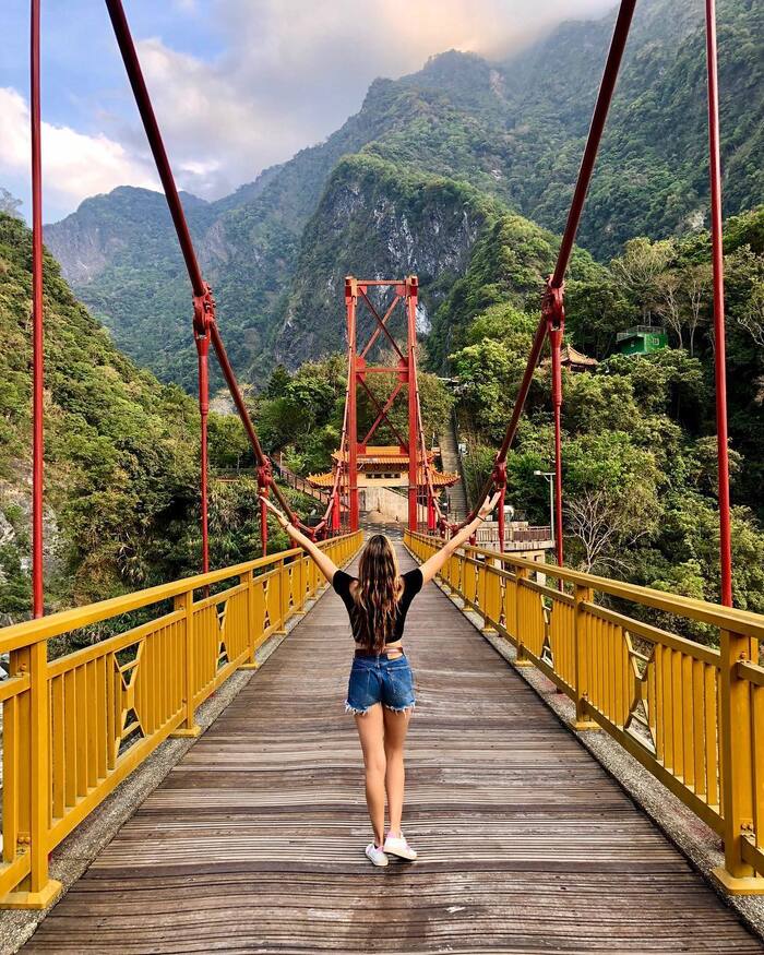 Du lịch công viên quốc gia Taroko Đài Loan khám phá Cầu Cimu 