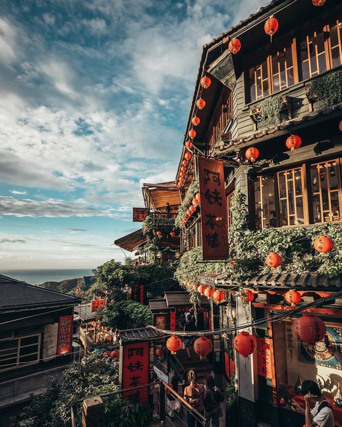 Chiêm ngưỡng làng Cửu Phần khi Du lịch Đài Loan mùa thu