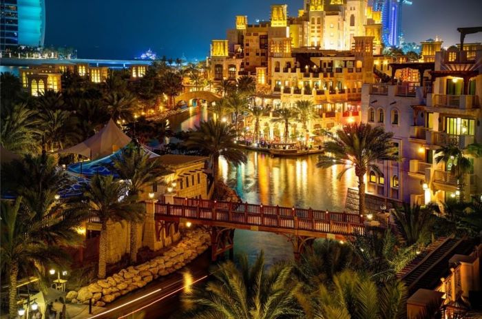 Dubai nổi tiếng với các chợ lớn, điểm tham quan lý tưởng