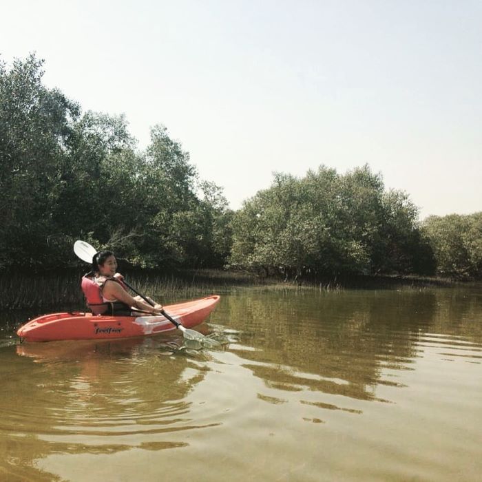Trải nghiệm chèo thuyền kayak thú vị ở Abu Dhabi