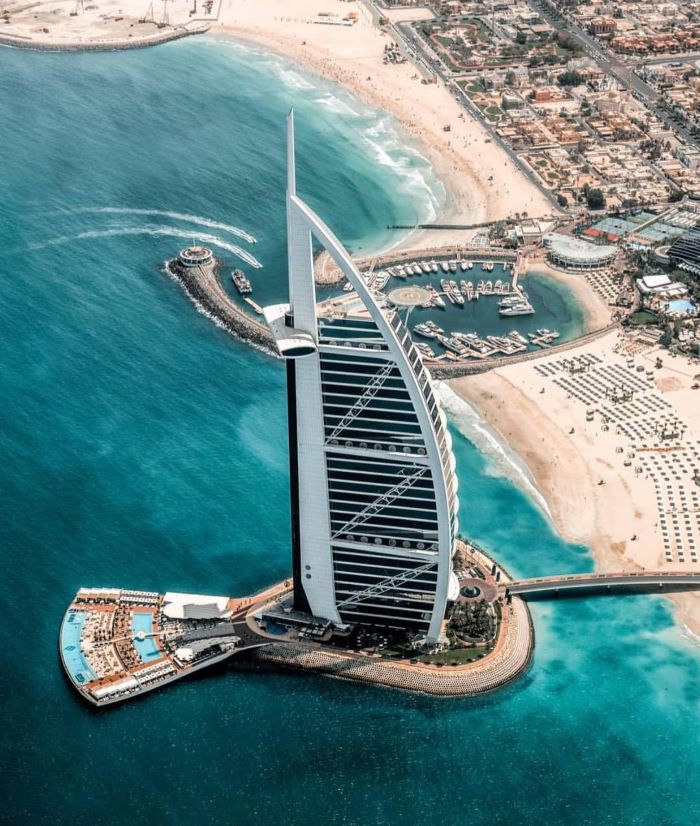 Sự phát triển của Dubai và nhiều công trình lịch sử