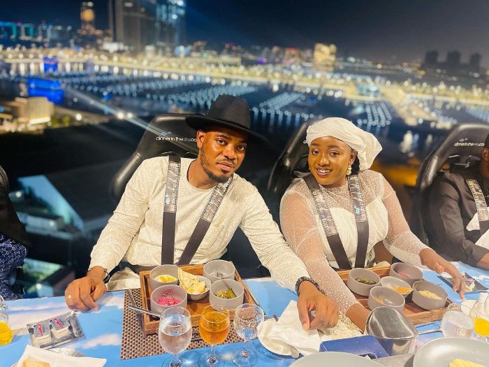 Địa điểm lãng mạn ở Dubai là ăn tối trên bầu trời
