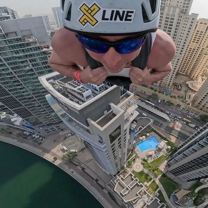 Trải nghiệm bay trên không trung Xline Zipline ở Dubai