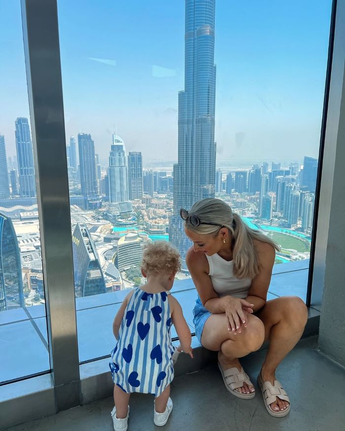Cho các bạn nhỏ đến điểm tham quan ở Dubai cho gia đình - Sky View Dubai