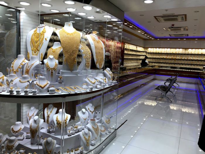 Ghé thăm chợ Vàng ở Ajman Dubai